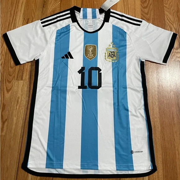 Adidas Argentina Messi home jersey 2022/23 - Picture 2 of 10